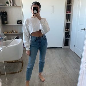 Levi’s Wedgie fit jeans.